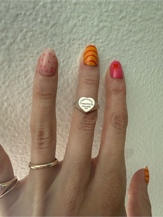 Tiffany & Co. Jewelry - Tiffany & Co. Heart Tag Signet Ring - Silver
SIZE 5